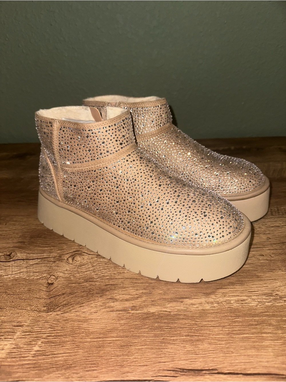Wild Fable women’s booties size 8. NWT!
